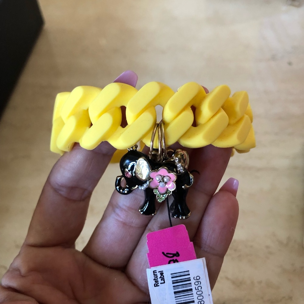 Betsey Johnson Elephant Charm Bracelet